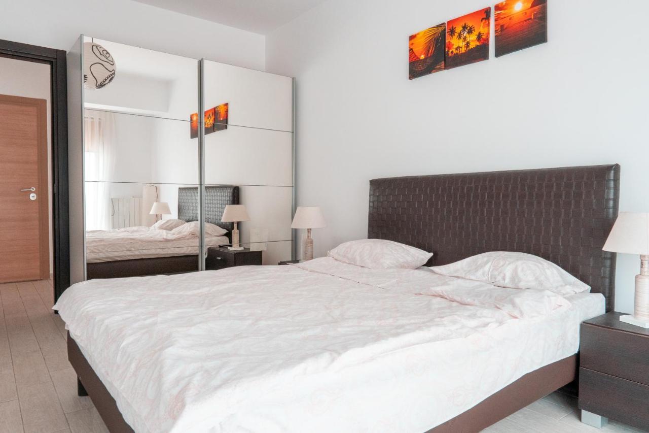 Bright Apartments Mamaia Nord Extérieur photo